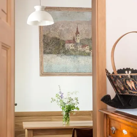 Апартаменты Apartmaji Utrinek, Apartma Salon